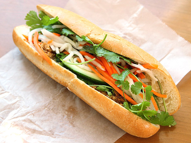 20130108-banh-mi-ba-le-dorchester-1