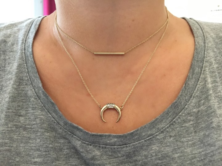 collier double doré or corne lune